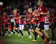 包含AC米兰训练开放日，关键时刻回应争议引欢呼，足总杯在即，医务组通报恢复的词条-开云入口