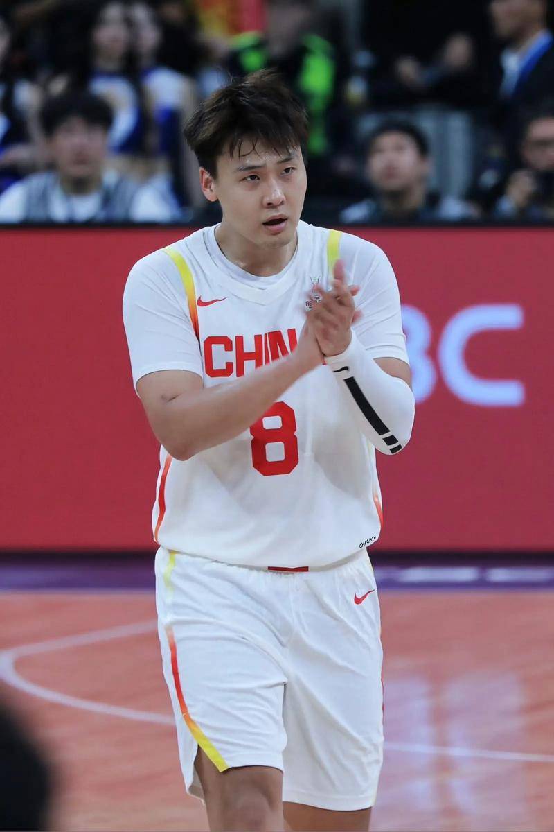 今晚北京国安调整名单以备CBA季后赛，队长鼓劲环节打磨，目标明确，心理建设被强调的简单介绍-开云app