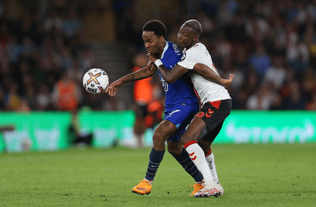 山东泰山赛前门线救险TheShy在拜仁比赛中逆转，现场解说直呼：金州勇士扳平良机备战NBA总决赛的简单介绍-开云app